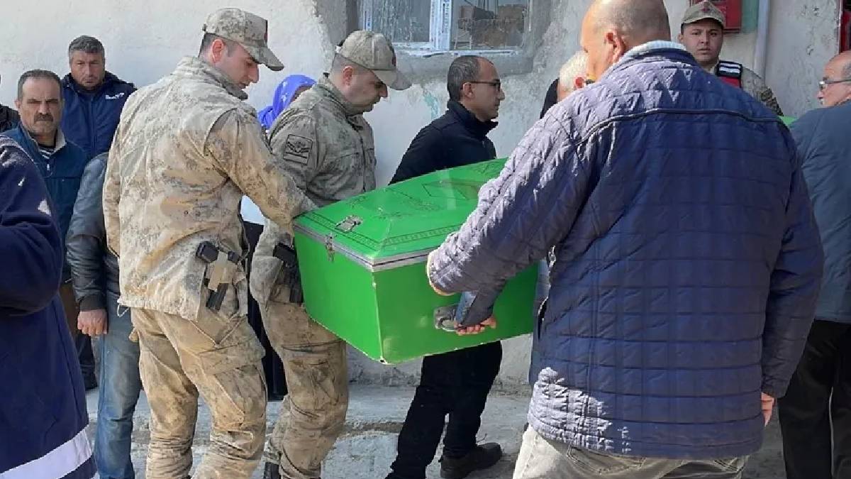 'Köpekleri havlıyor' diye yaşlı çifti öldüren şüpheli tutuklandı