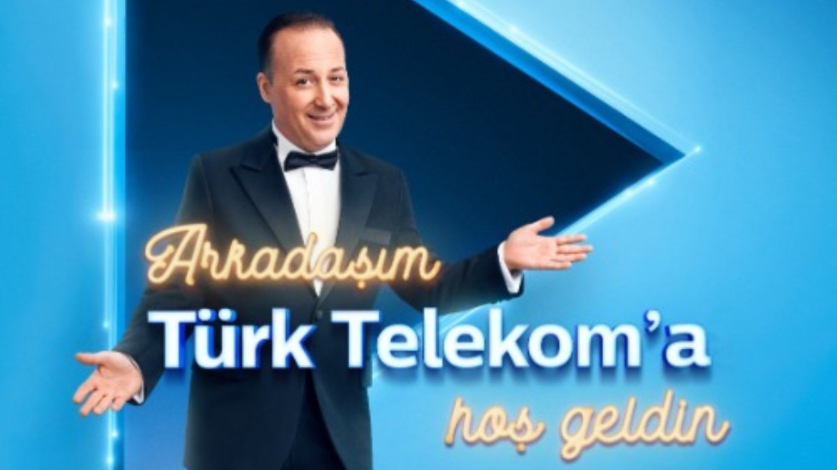 Tolga Çevik, Türk Telekom bayisinde müşteri deneyimini ekranlara taşıyor