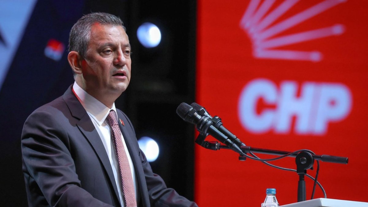 Özgür Özel: Barış ve demokrasi çabalarının yanındayız