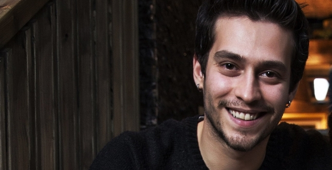 Kösem Sultan’a 
‘yakışıklı’ kadro