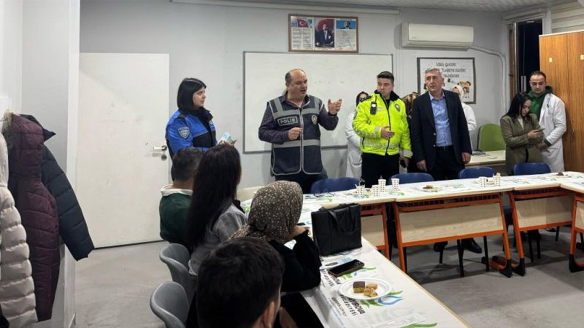 Polisten öğrenci ve velilere uyarı: Sakın bu tuzağa düşmeyin