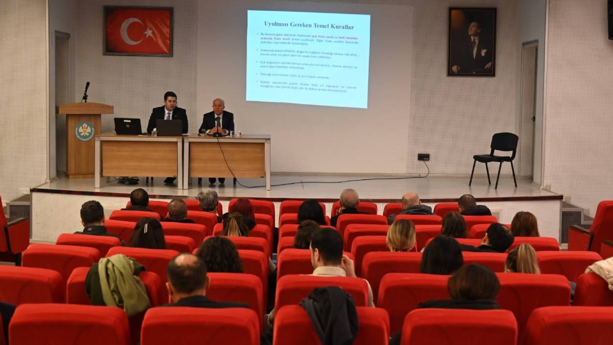 Büyükşehir çalışanlarına Kamu İhale Eğitimi verildi