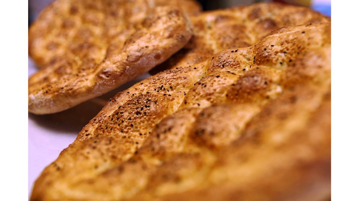 Bursa’da 450 gramlık BESAŞ Ramazan pidesi 20 TL