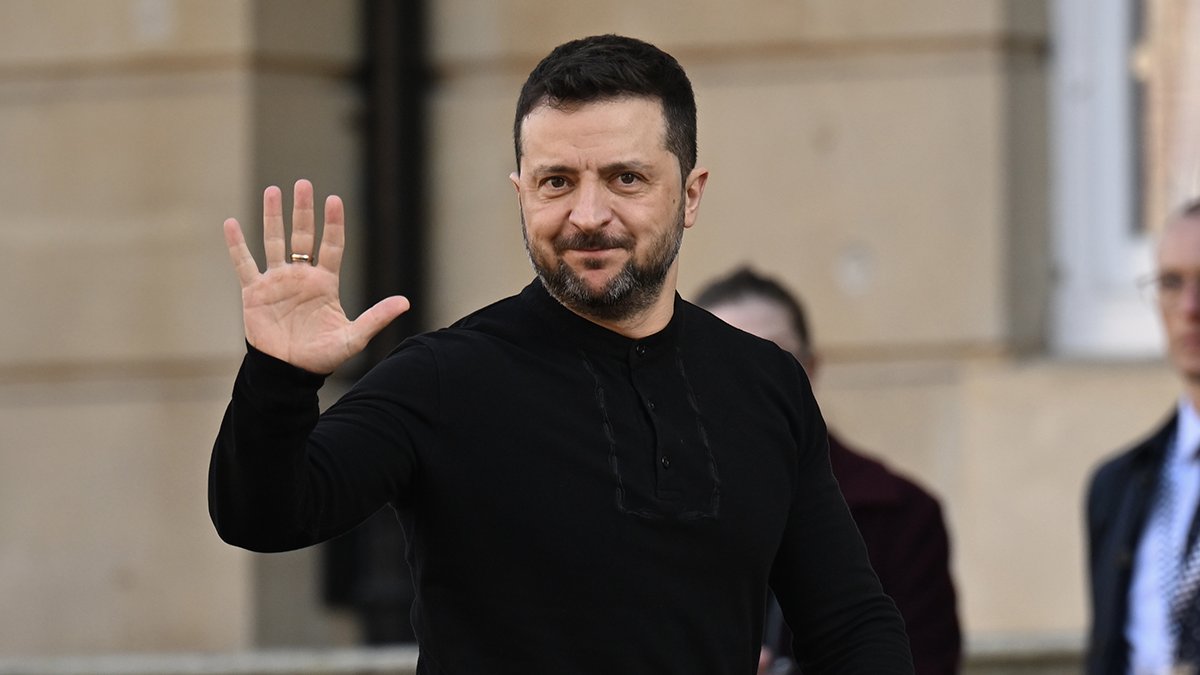 Zelenskiy: ABD ile maden anlaşması imzalamaya hazırız