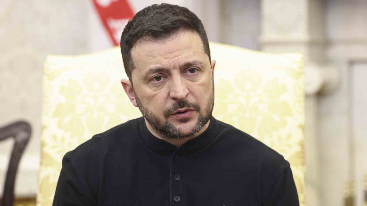 Zelenskiy: Müzakere arayan, sivilleri füzelerle vurmaz