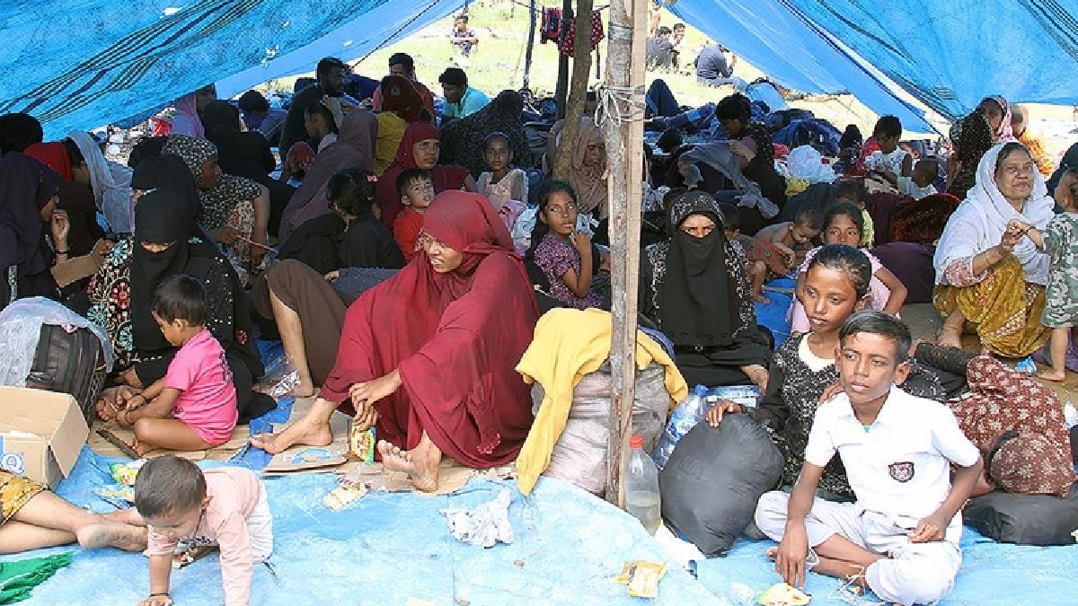 AB’den Arakanlı Müslümanlara 68 milyon euroluk yardım