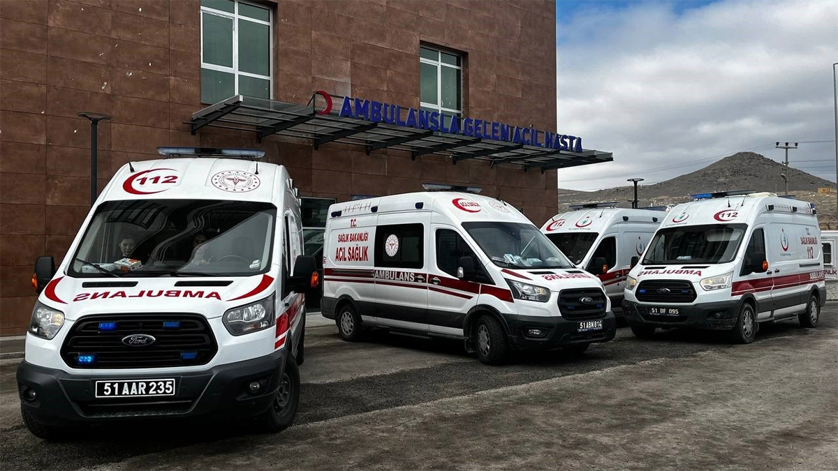 Sağlıkta şiddet bitmiyor! Beyin cerrahına hastasından bıçaklı saldırı