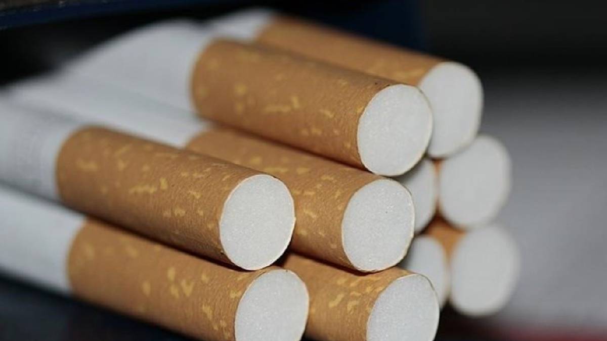 Vergi uzmanı Bingöl hesapladı: 20 dal sigaranın 16'sı vergiye gidiyor