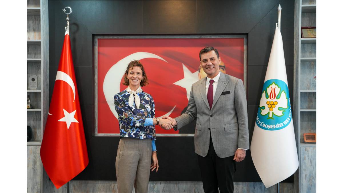 Büyükşehir ve İnci Vakfı’ndan genç kadınlara mesleki eğitim fırsatı