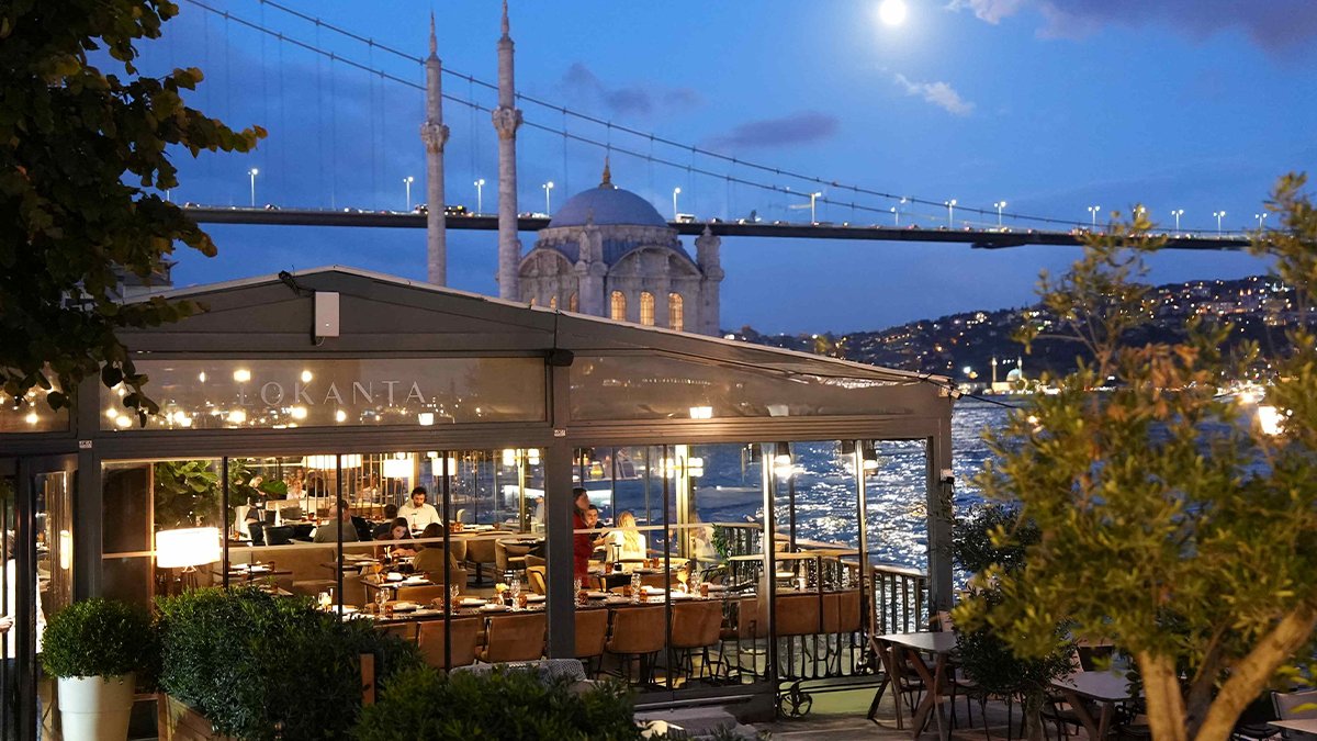 Geleneksel ve yenilikçi tatlarla iftar sofralarına ev sahipliği yapıyor