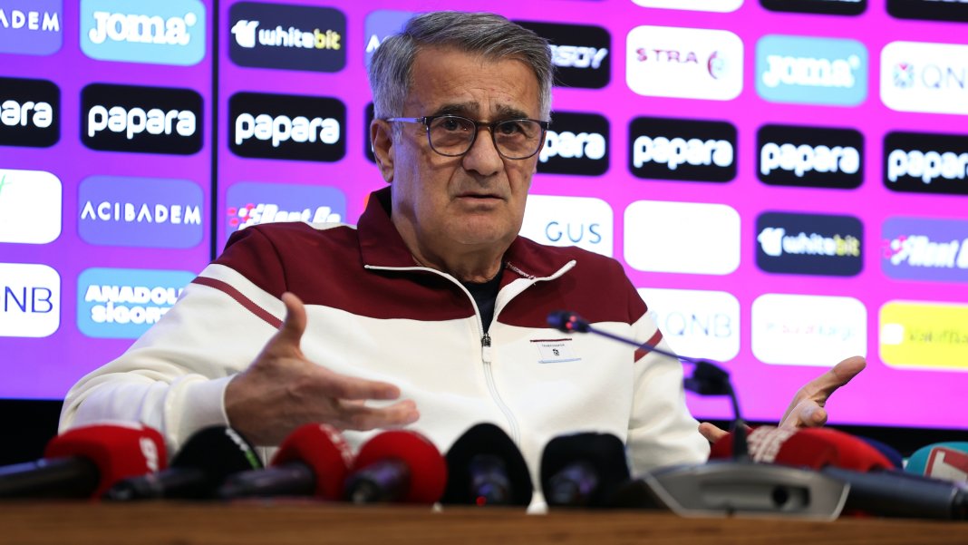 Trabzonspor Teknik Direktörü Şenol Güneş, hedefleni açıkladı: Türkiye Kupası'nı kazanmak ve ligde ilk 5 içinde yer almak
