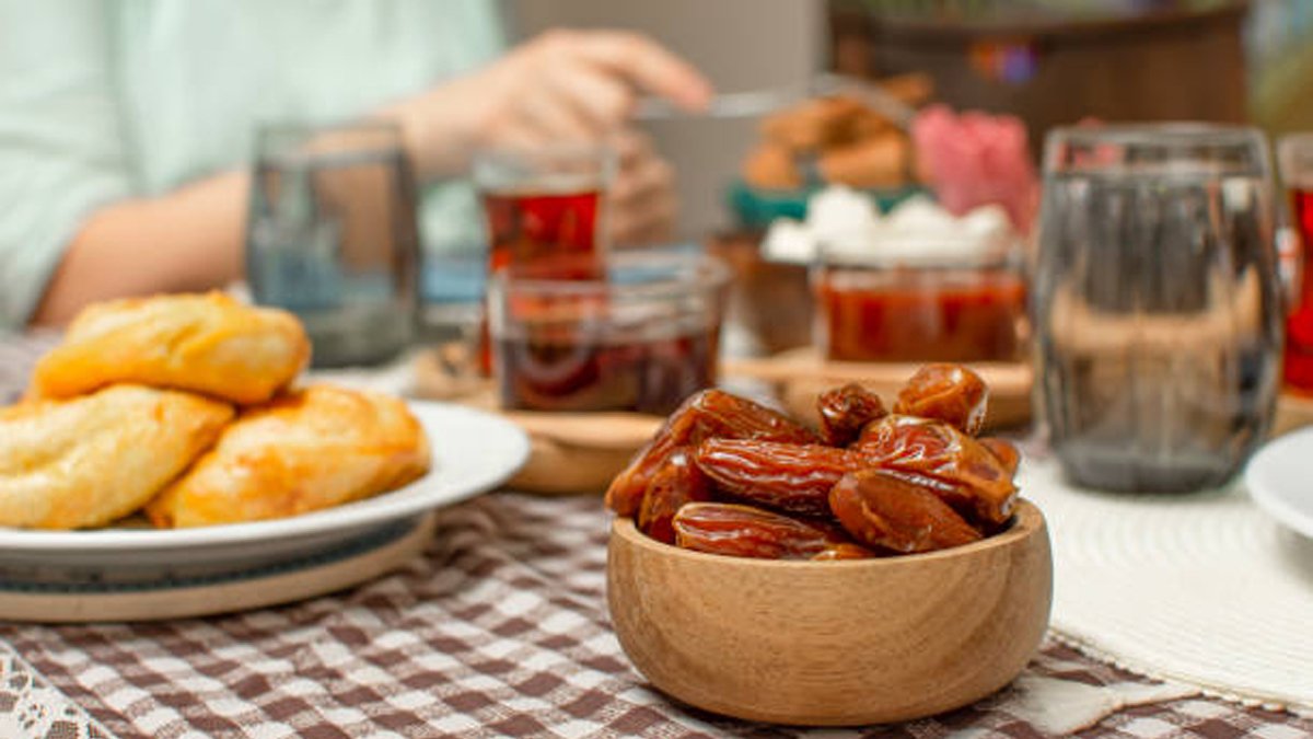 Sahurda bu yiyecekleri tüketenler açlık yaşamıyor, enerjik ve zinde bir gün geçiriyor! Sahurda tok tutan yiyecekler