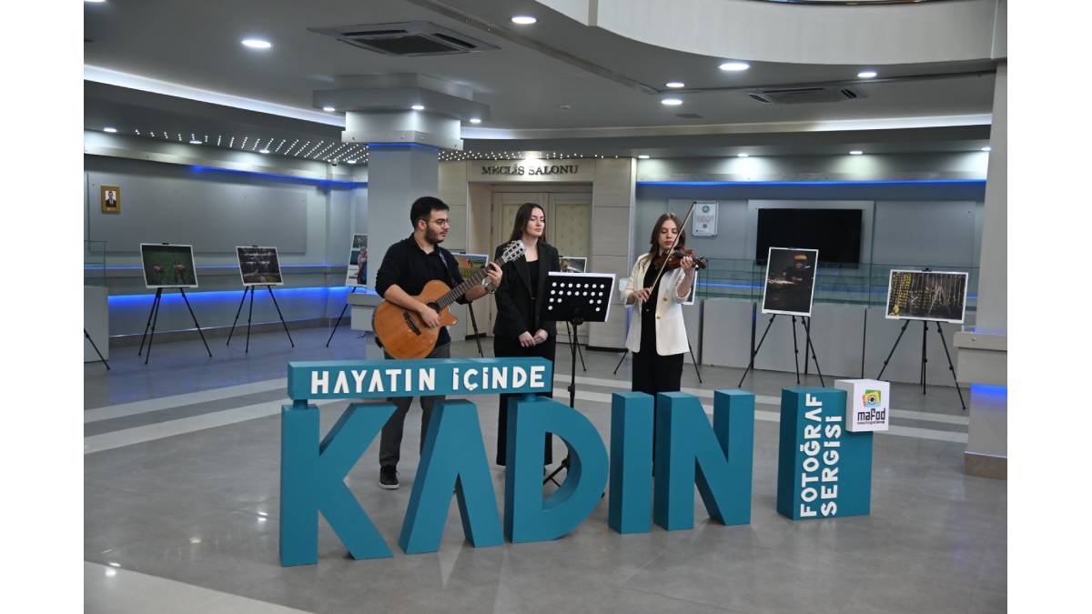 Manisa'da 8 Mart'a özel anlamlı sergi açılışı