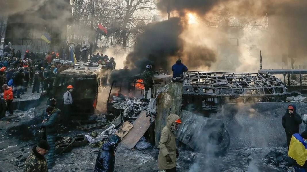 Zelenskiy: Rus Ordusu, bir haftada 1200 güdümlü bomba saldırısı düzenledi
