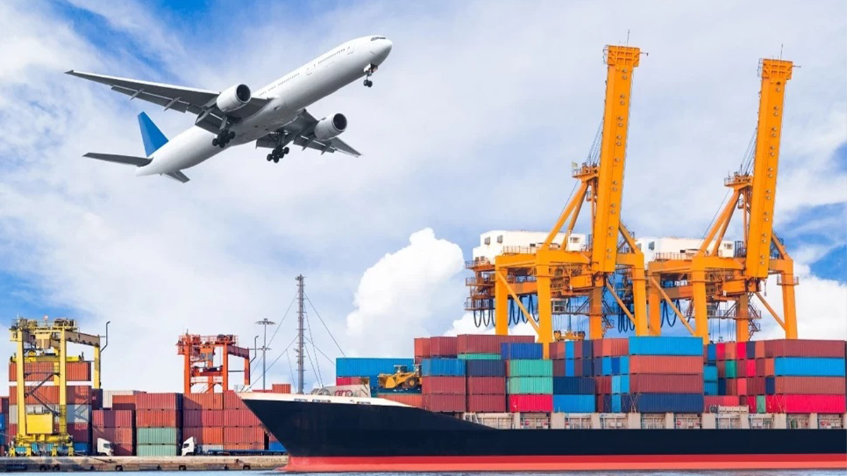 Trump'ın gümrük tarifeleri Çin'de ihracatı vurdu