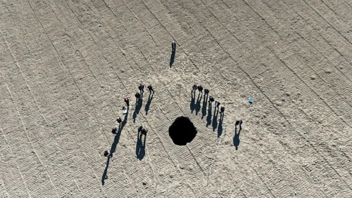 Bu görüntüler bir film sahnesinden değil! Konya’da değil o şehirde görüldü: 10 metre çapında 65 metre derinliğinde…