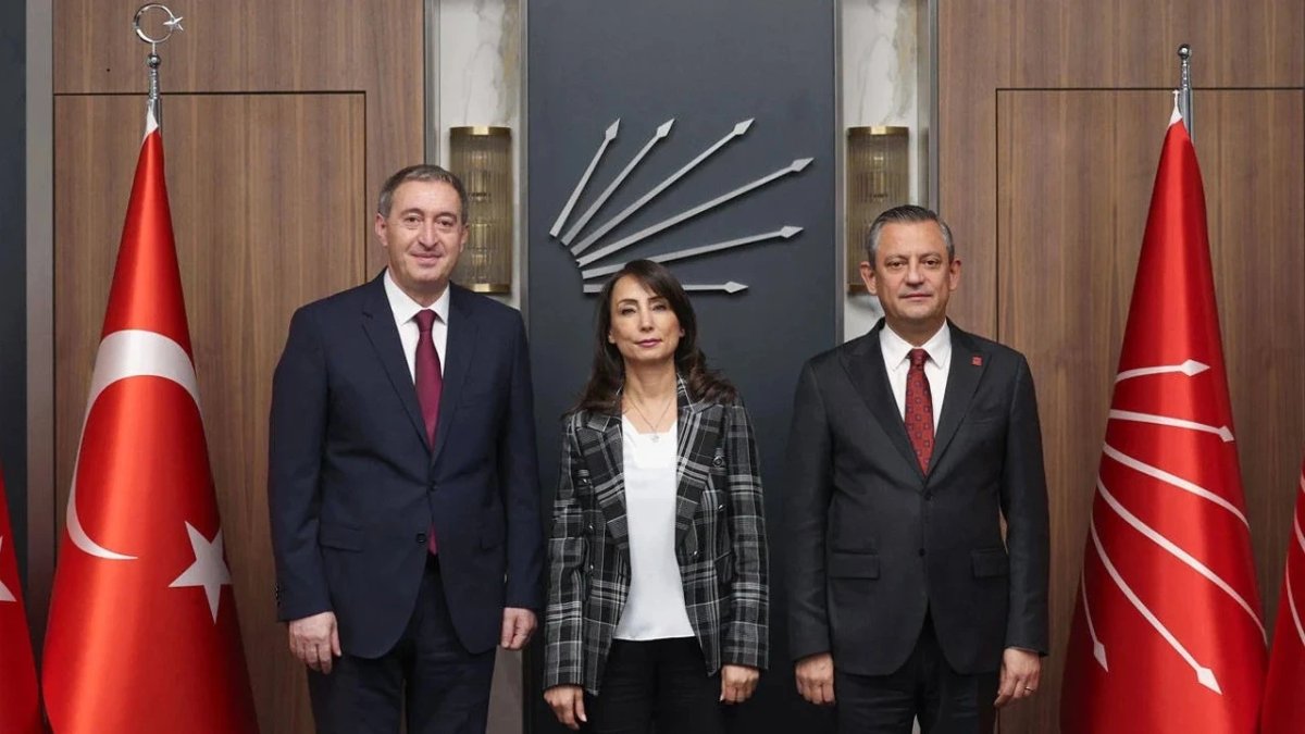 DEM Parti heyeti bugün CHP'yi ziyaret edecek