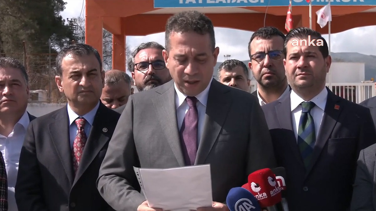 CHP'nin Lazkiye heyeti Yayladağı Sınır Kapısı'nda