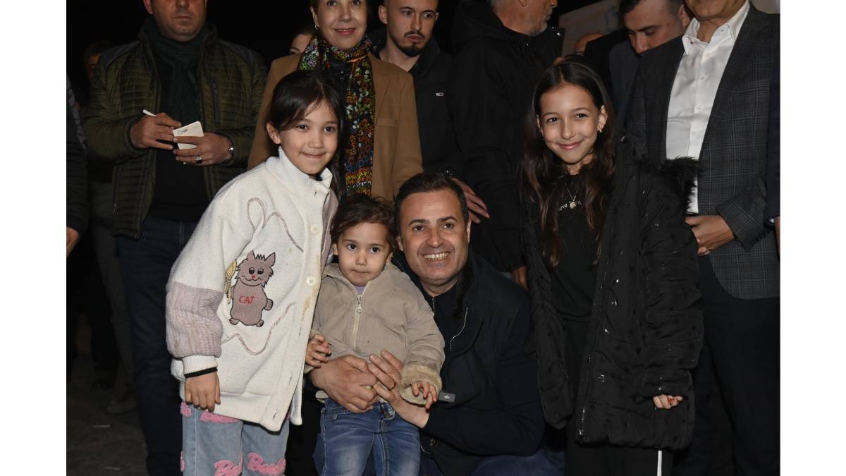 Bigadiç, Başkan Akın’ı bağrına bastı