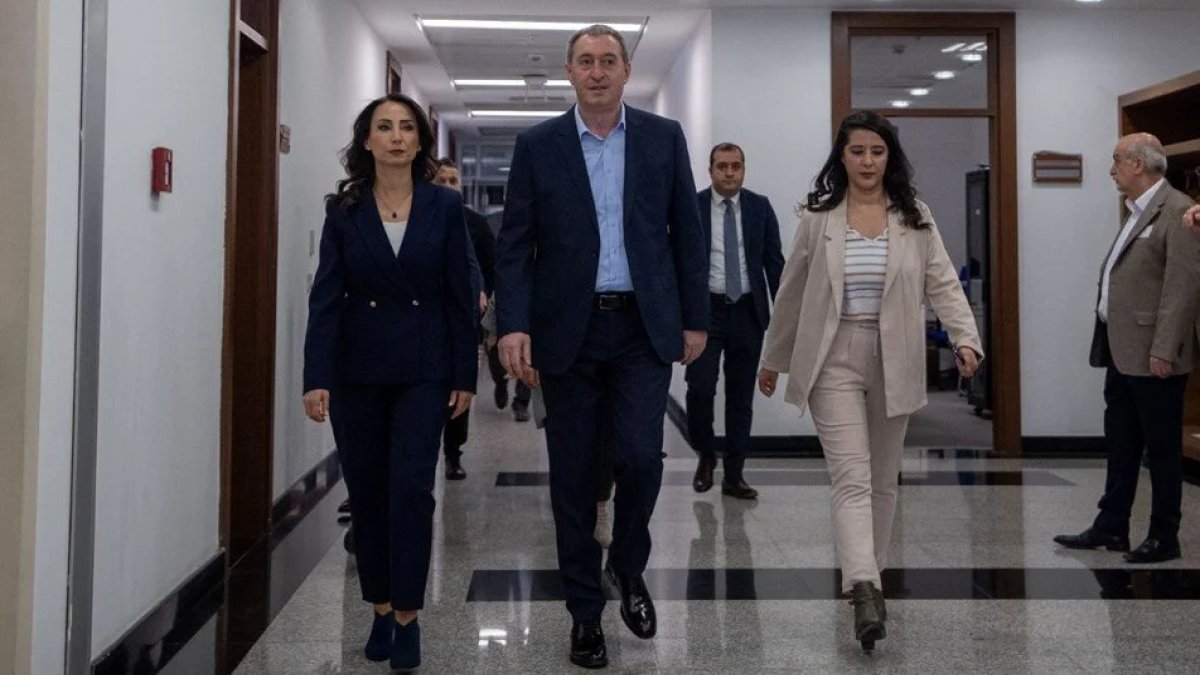 DEM Parti tura devam ediyor: Saadet, Gelecek ve TİP ile görüşülecek