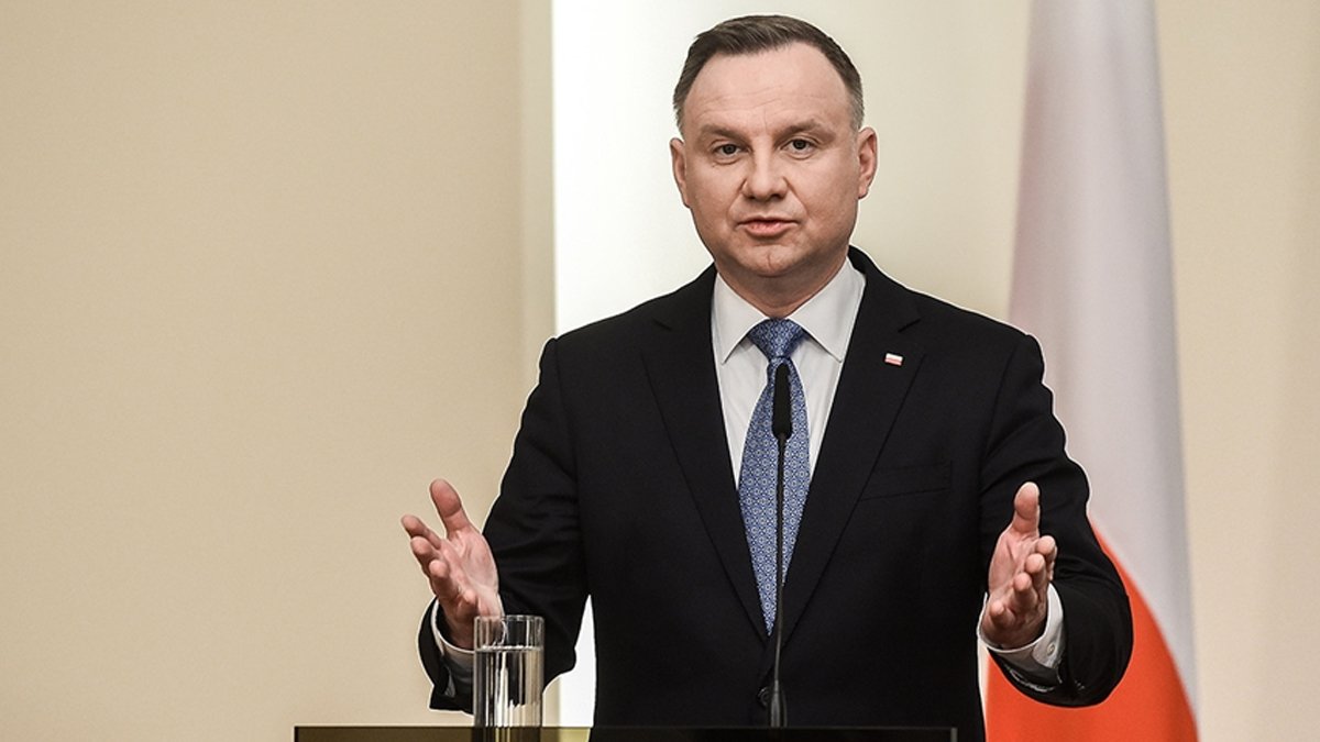 Polonya Cumhurbaşkanı: ABD nükleer silahlarını Polonya'ya yerleştirsin