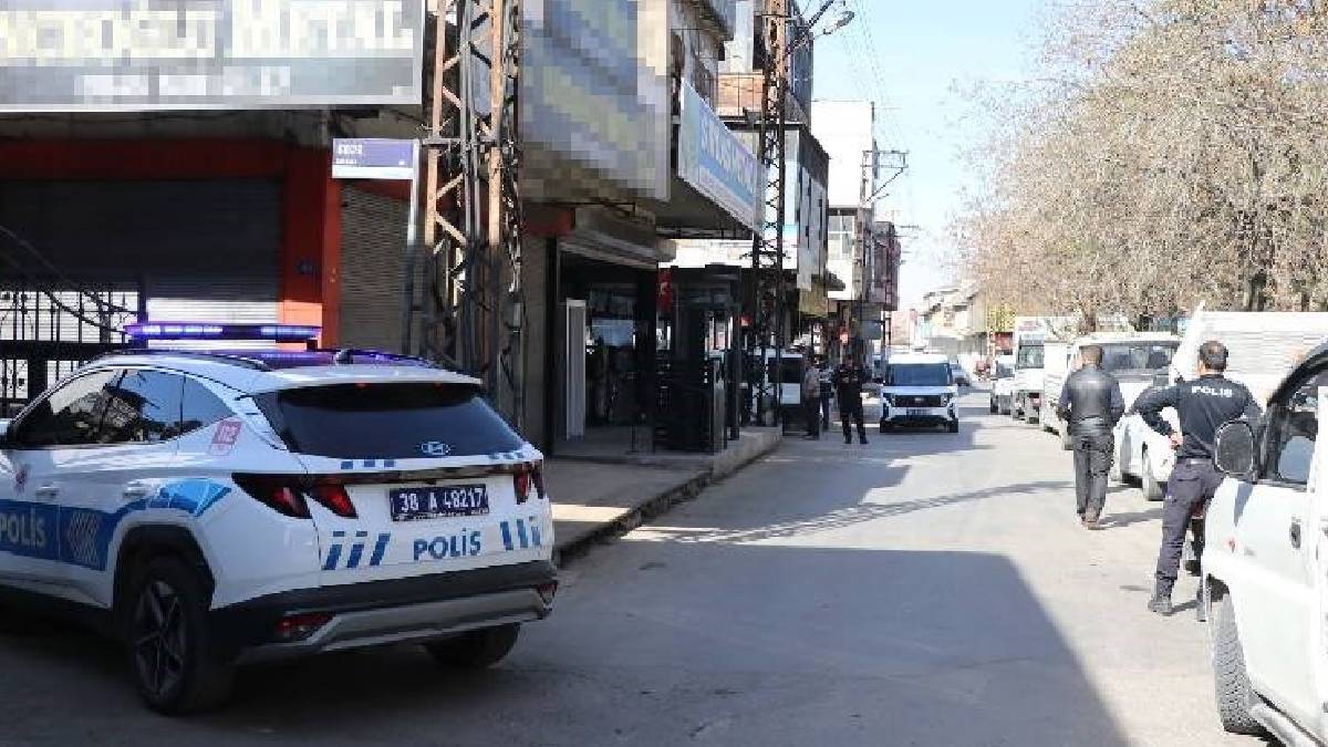 Kayseri'de alacak kavgasında kan aktı: Bir kişi yaralandı