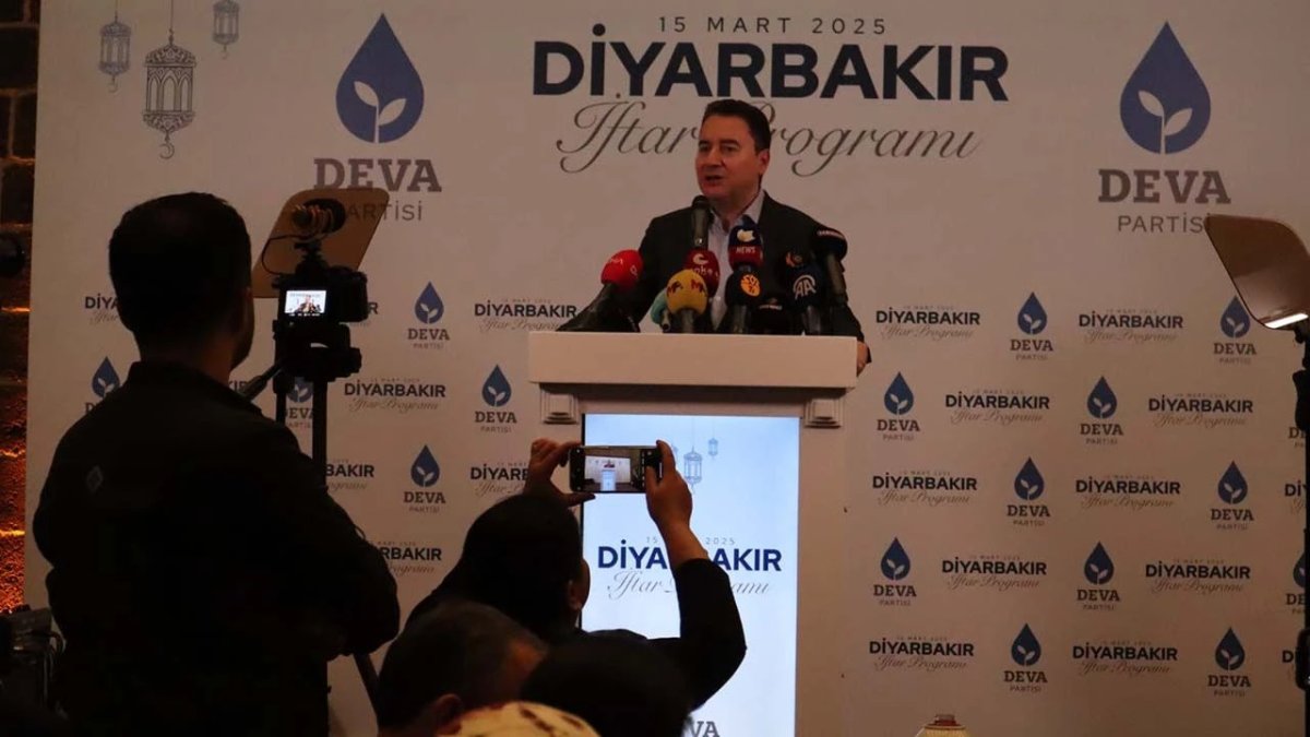 Ali Babacan Diyarbakır’da konuştu: Ya helalleşeceğiz ya ayrışacağız