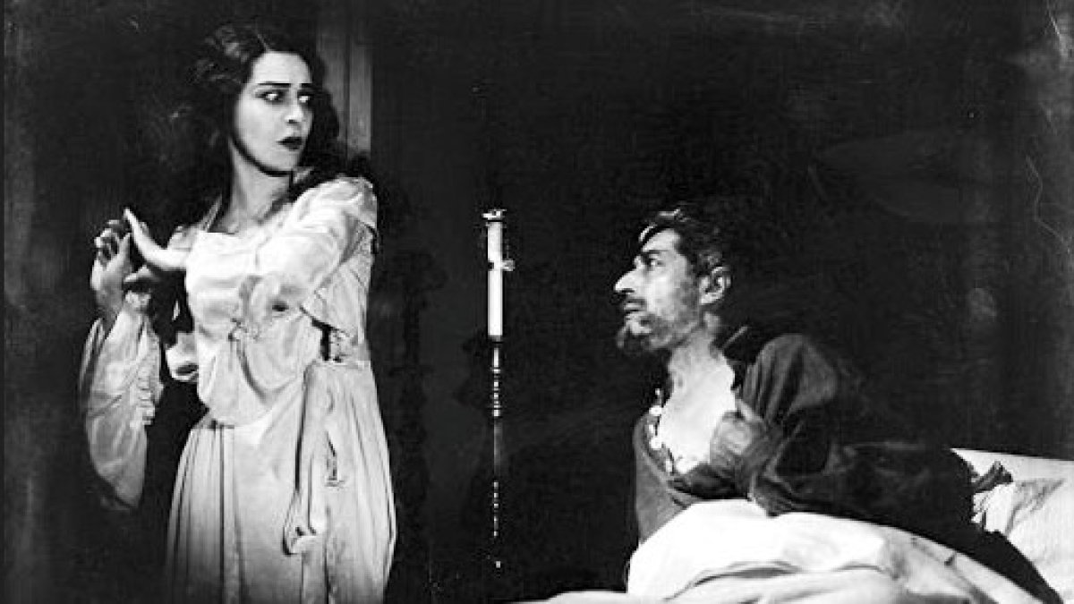 İzleri geçmişe dayalı çağdaş bir tragedya