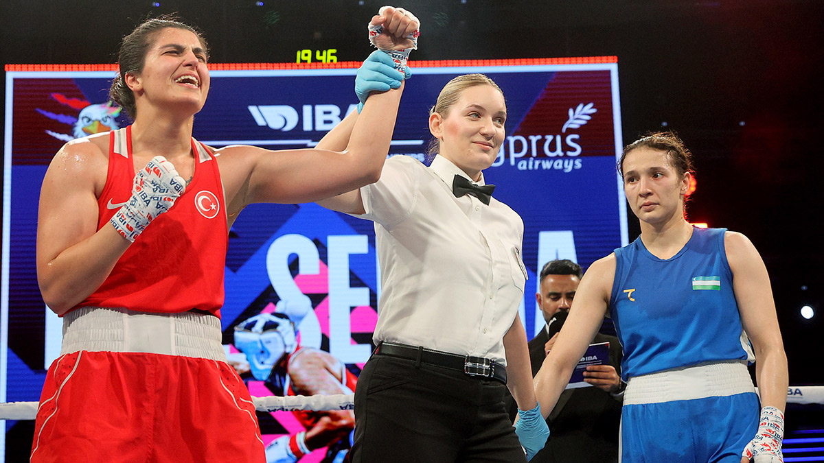 Dünya Şampiyonluğu'na ambargo koydu: Busenaz Sürmeneli'den altın madalya