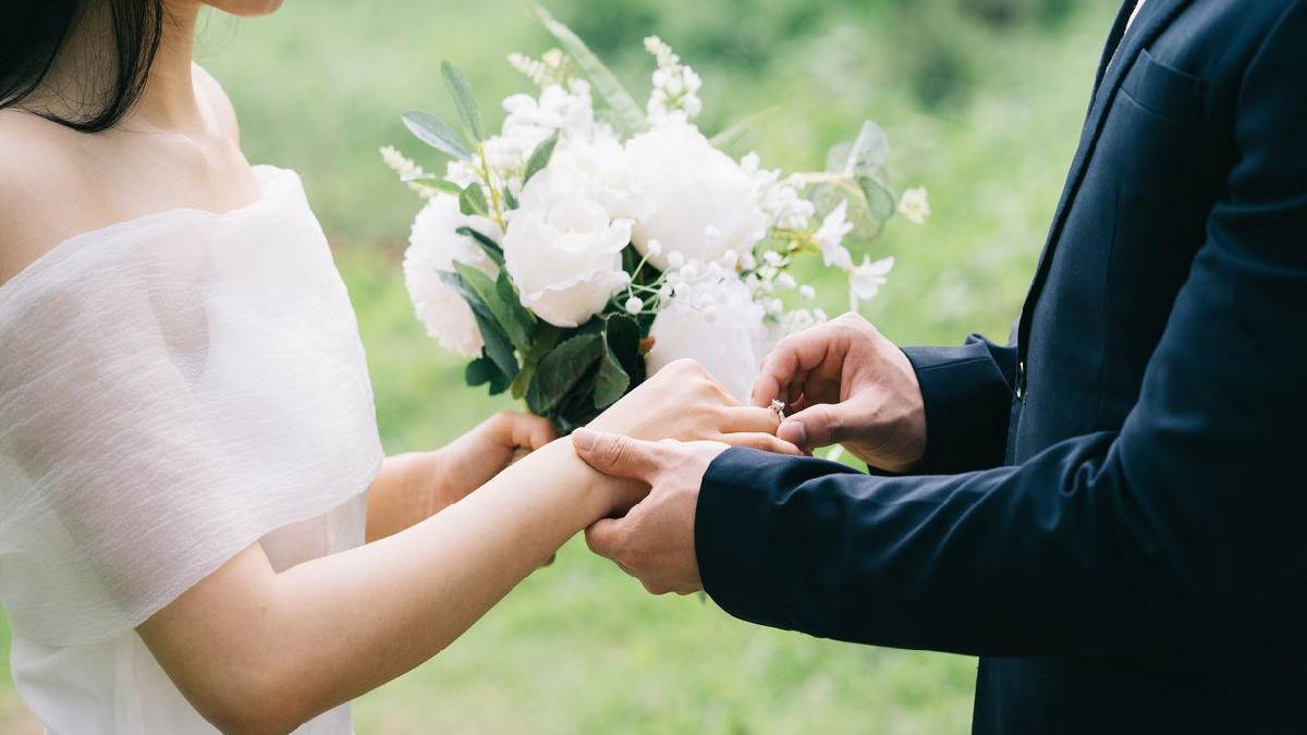 Yeni evlenen çiftlere özel kredi desteği