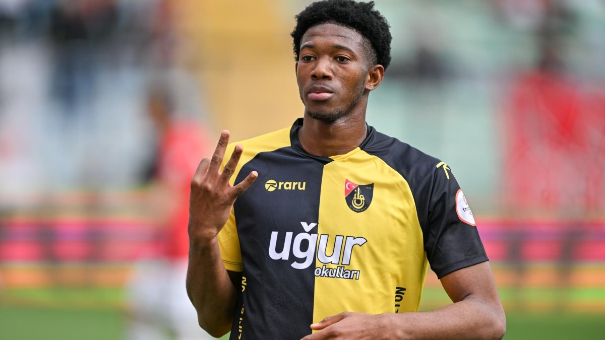 Türkiye'ye üniversite için geldi futbol dünyasını sarstı! Malili Yıldız Diarra, Gençlerbirliği'ni üç golle yıktı!