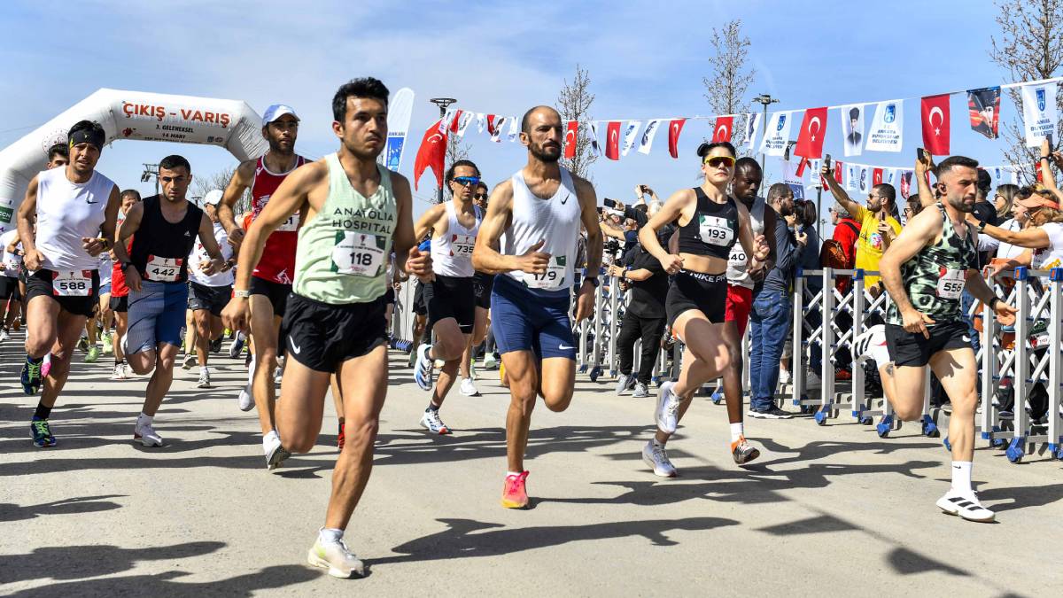 Binlerce kişi sağlık için koştu