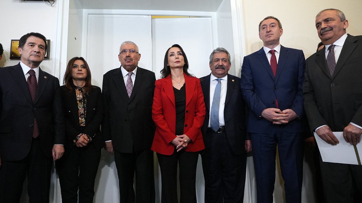 MHP ve Dem Parti ikinci kez görüştü... Semih Yalçın: Çok faydalı bir toplantı oldu