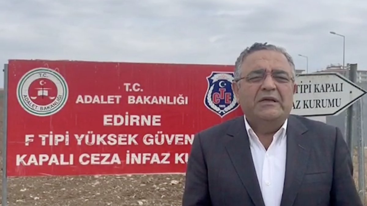 CHP'li Tanrıkulu, Demirtaş ve Mızraklı'yı ziyaret etti: Silahsızlanma süreci ve kongre barışın önünü açacak
