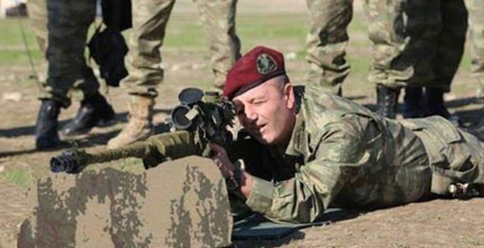 TSK'nın Suriye'nin Cerablus bölgesindeki operasyonu Zekai Aksakallı yönetiyor