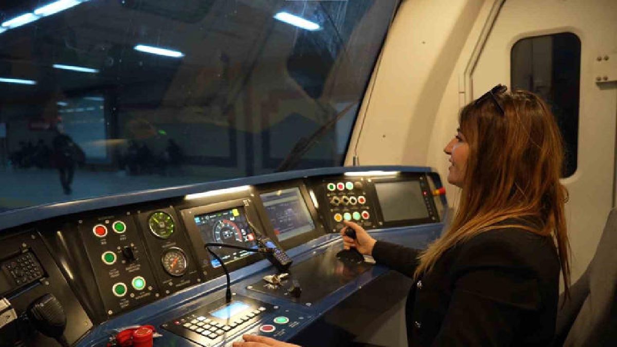 Hayalinin peşinden koştu, güvenlikken vatman oldu! Ankara’nın gururlarından: 10 yıldır başarısını konuşturuyor