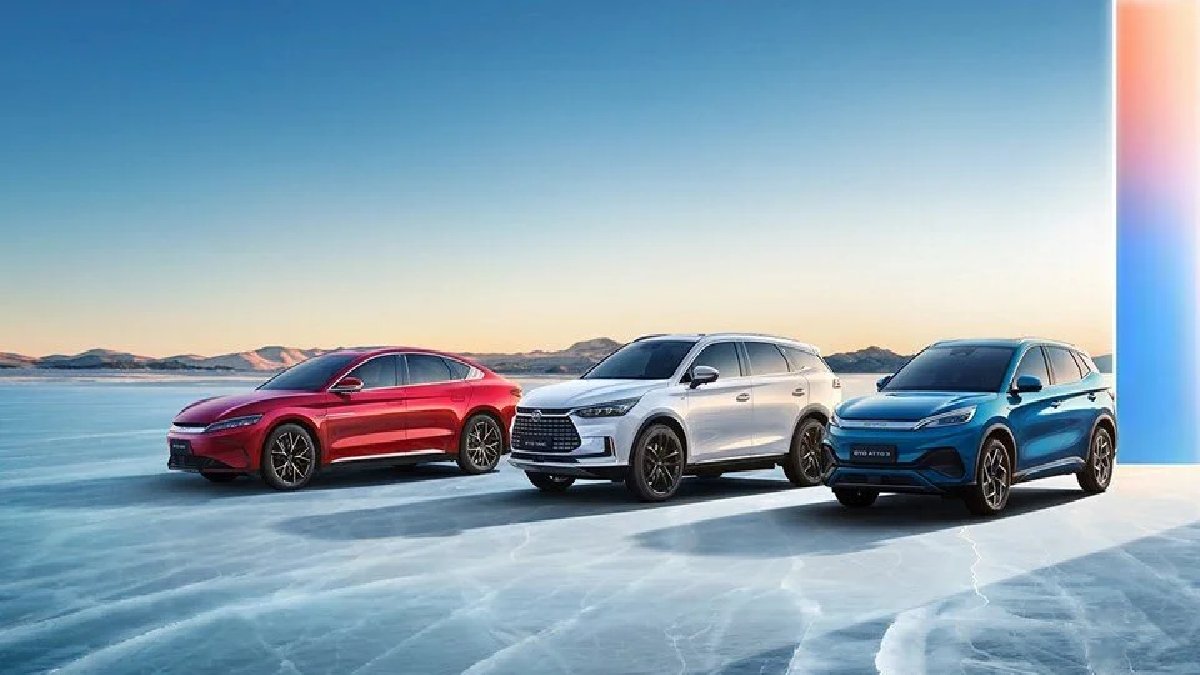 BYD tarihi baştan yazdı! Eski elektrikli otomobiller çöp oldu: 10 saniyede 20 kilometre menzil!