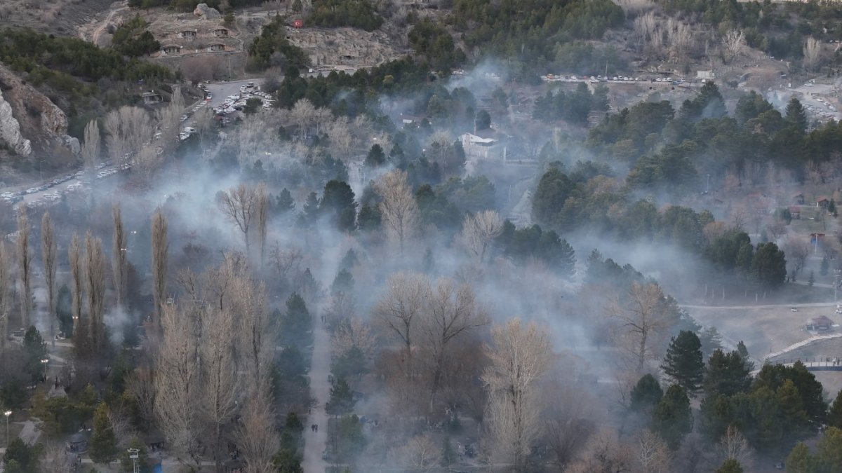 Bu görüntüler yangından değil, iftar hazırlığından! Güzel havayı fırsat bilen mangalseverler akın etti