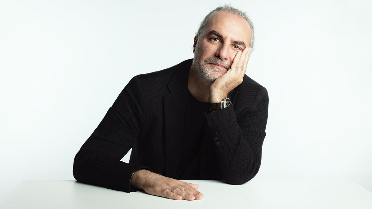 Yaralı ruhların yalnızlığına romanlar ortak oluyor