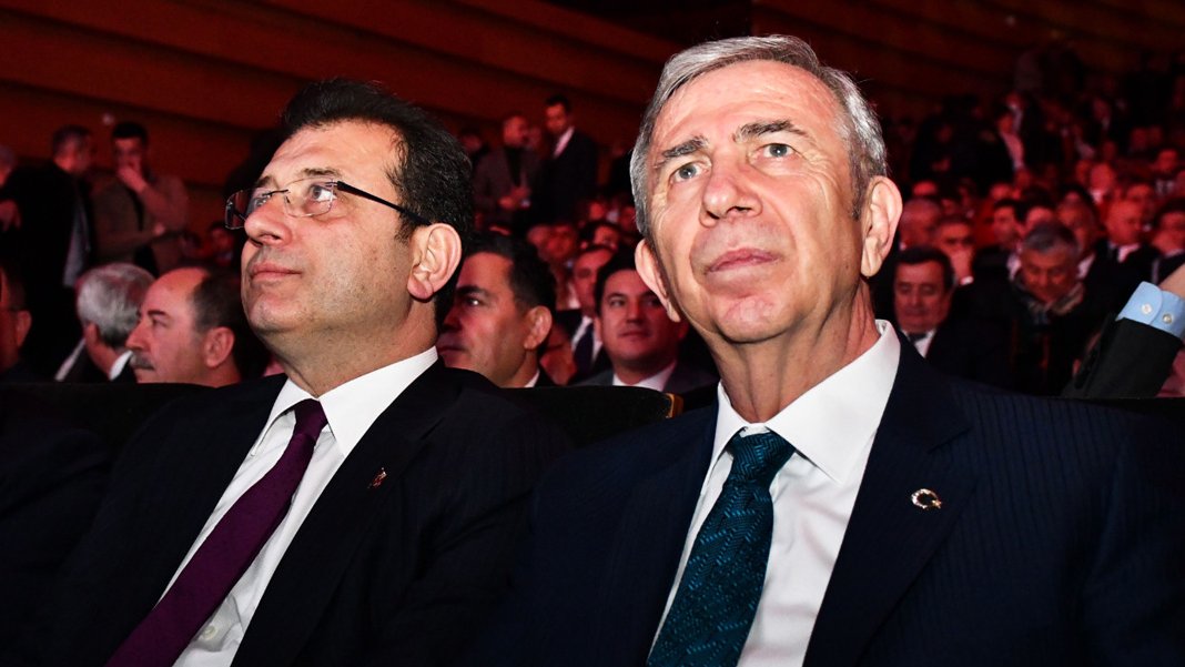 Mansur Yavaş: Ekrem Başkanımız yalnız değildir: Milletin iradesine yapılan hiçbir müdahale karşılıksız kalmaz