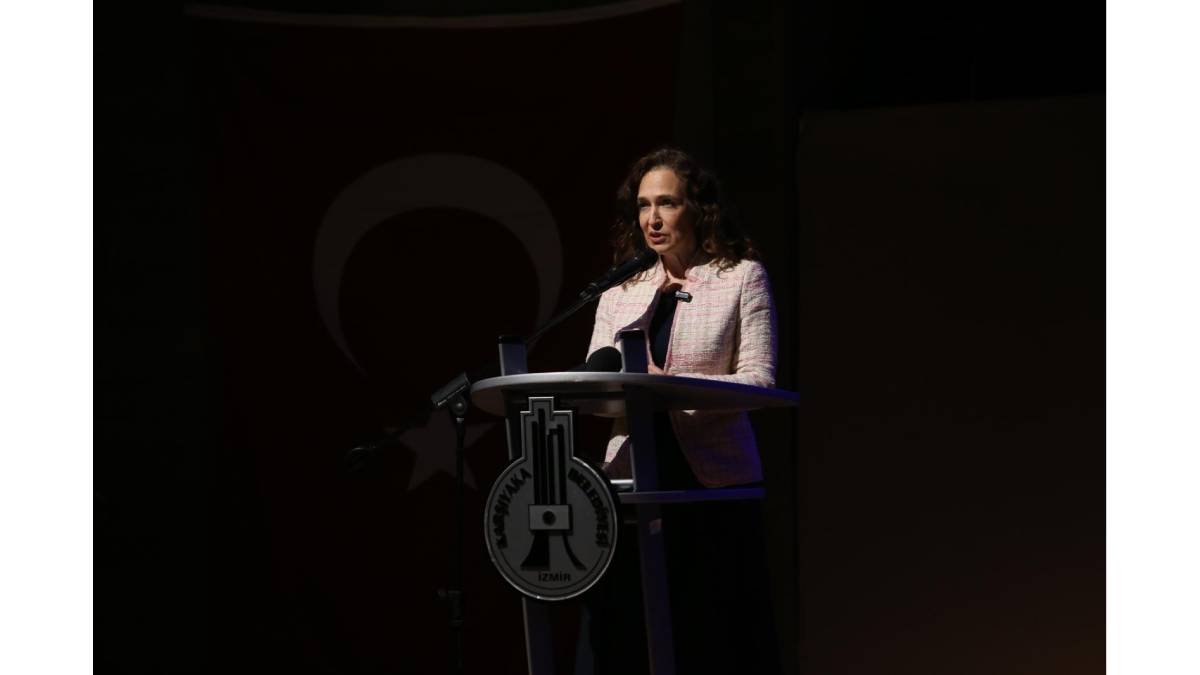 Ülke gündemi kültür sanat etkinliklerini de vurdu!