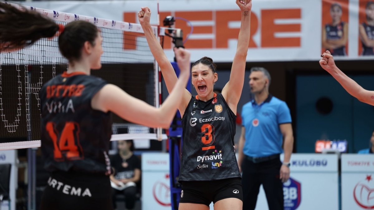 Eczacıbaşı Dynavit, dev derbiye ev sahipliği yapacak