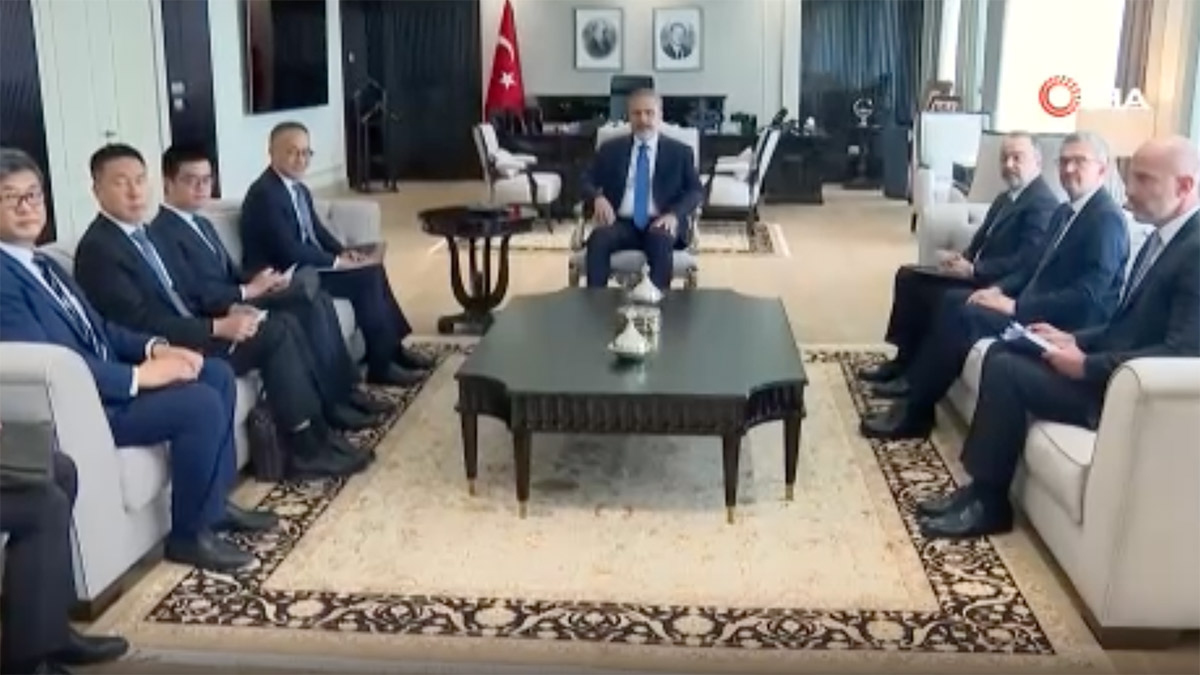 Bakan Fidan, Çinli heyeti kabul etti