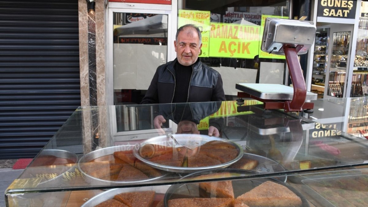 O ilimizde Ramazan ayı gelince her evde bu tatlı pişiyor! İftar sofralarının simgesi