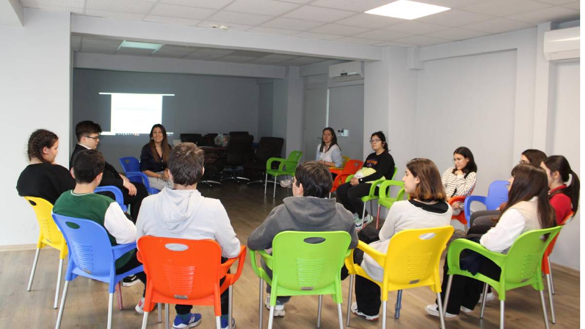 İzmir Çocuk Meclisi’nde yoğun mesai