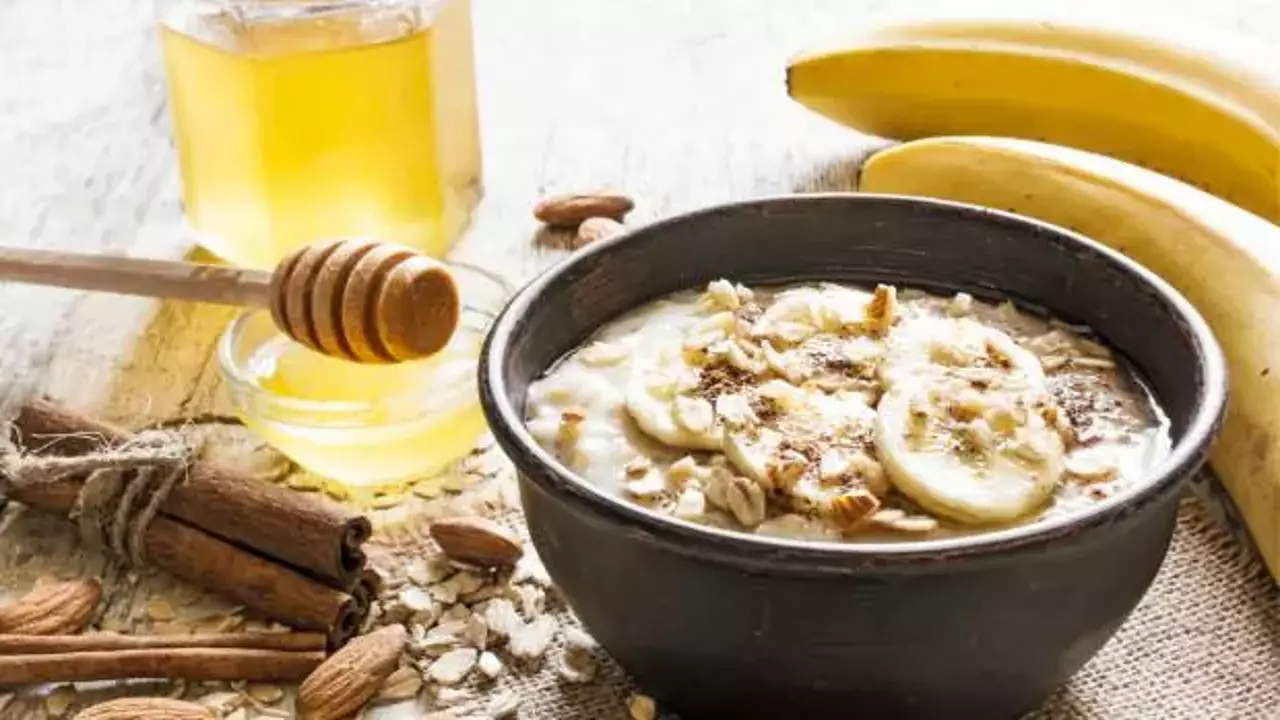 Ramazanda açlık krizine son! Sahurda bunu yiyen gün boyu açlık hissetmiyor: Nefis yulaf kasesi tarifi