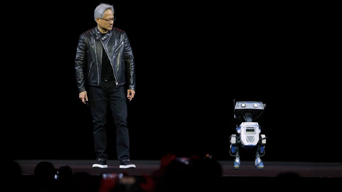 Nvidia Star Wars'tan fırlamış robotuyla şov yaptı: Yakında robotların çağı başlayacak