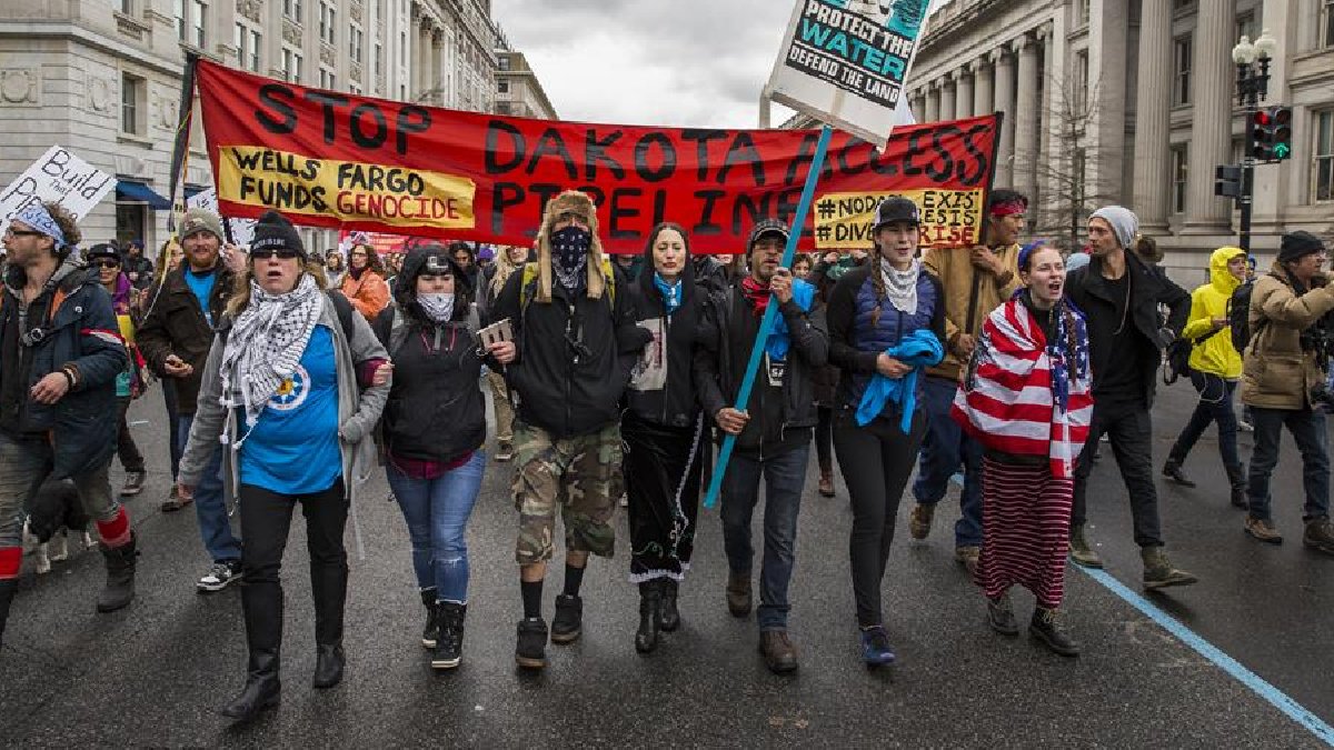 Boru hattını protesto eden Greenpeace, 660 milyon dolarlık tazminat ödeyecek
