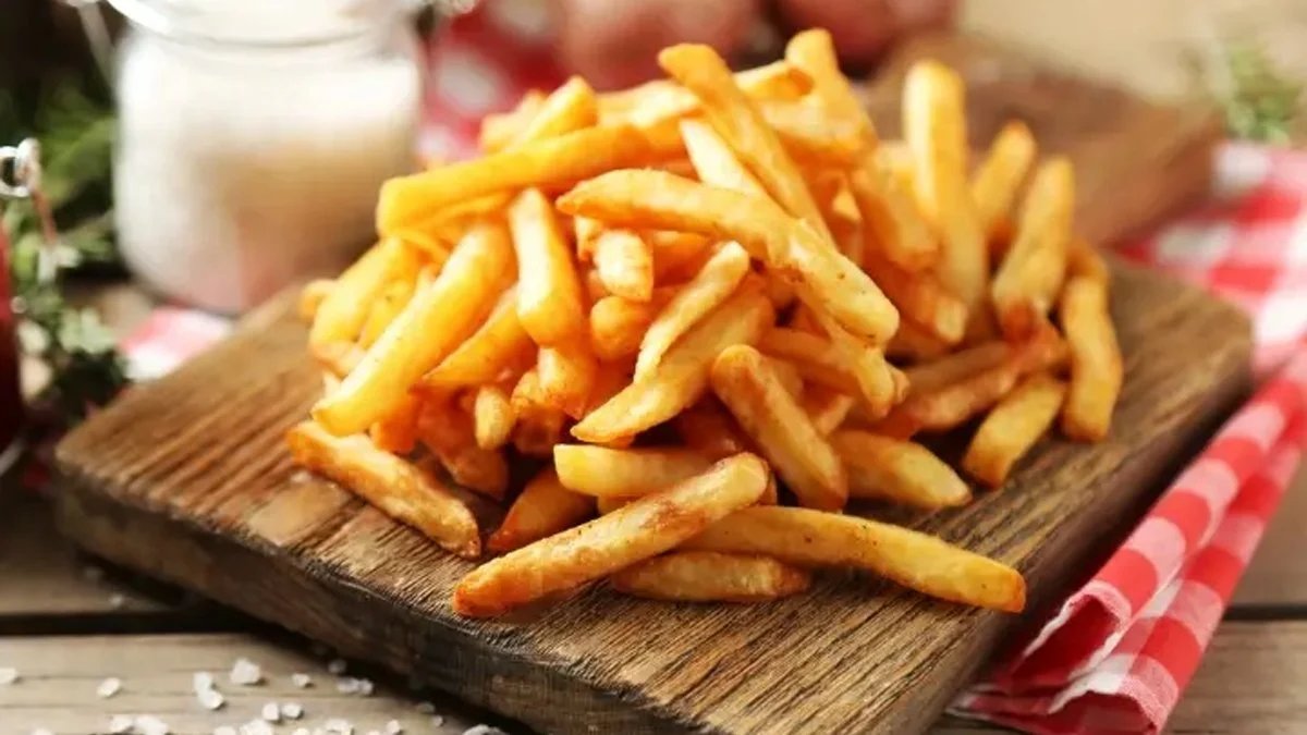 Patates kızartması ayçiçek yağı ile mi yapılır yoksa zeytinyağı ile mi? Meğer ikisi de değilmiş...