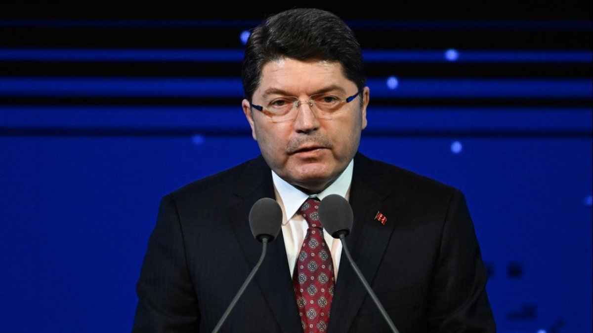 Tunç: Sokak çağrıları hukuk dışı ve kabul edilemez